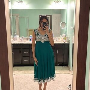 Indian salwar kameez, green